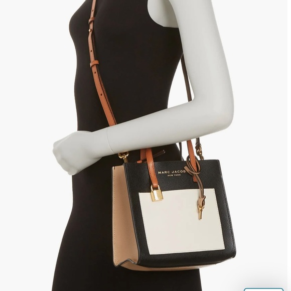 Marc Jacobs Tote bag - Picture 2 of 5